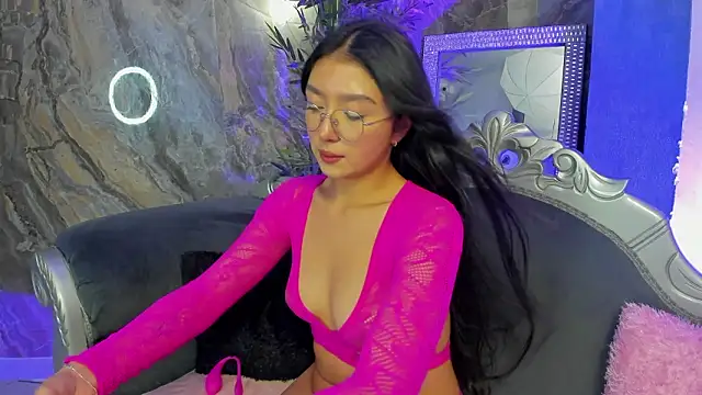 Snapshot of sydney_miller_ chatting on February 5, 2026, 11:33 pm sydney miller online show from February 5, 2026, 11:33 pm