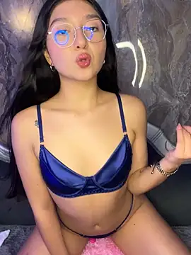 Snapshot of sydney_miller_ chatting on November 27, 2025, 11:27 pm sydney miller online show from November 27, 2025, 11:27 pm