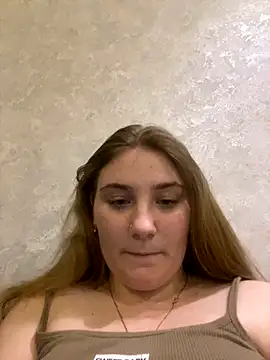 Snapshot of Emily_Sweety__ chatting on November 4, 2025, 5:50 pm Emily Sweety online show from November 4, 2025, 5:50 pm