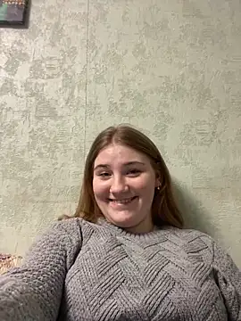 Snapshot of Emily_Sweety__ chatting on November 1, 2025, 8:03 pm Emily Sweety online show from November 1, 2025, 8:03 pm