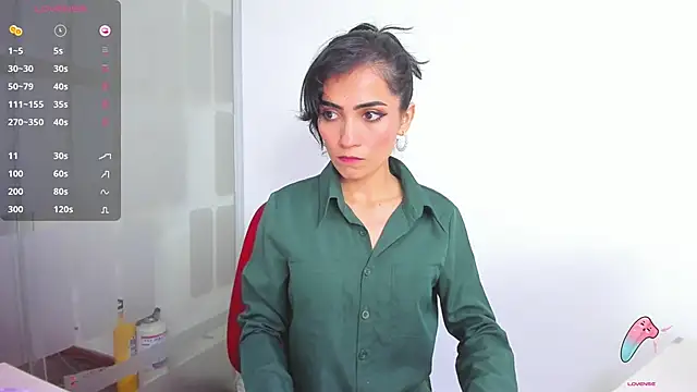 chloehanna online show from January 7, 2026, 8:36 pm