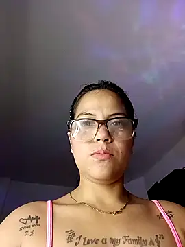 tattyHot95 online show from March 3, 2026, 12:45 pm