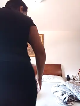 Snapshot of LeilaTaylor chatting on February 26, 2026, 2:17 pm LeilaTaylor online show from February 26, 2026, 2:17 pm