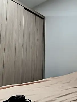 Snapshot of Meiii27 chatting on February 28, 2026, 2:00 am Meiii27 online show from February 28, 2026, 2:00 am