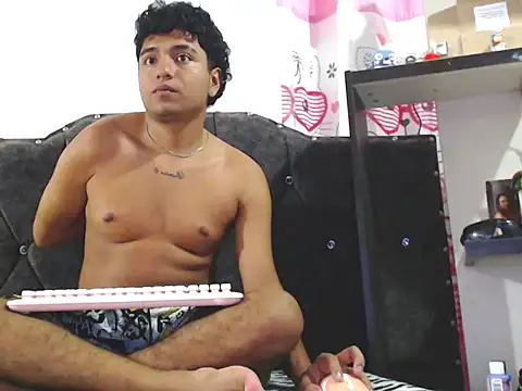 LiamANDJordan online show from May 10, 2026, 2:15 am