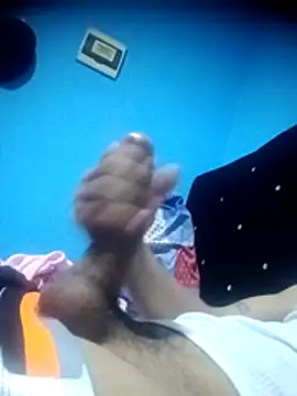 Snapshot of Scorpion05_ chatting on December 5, 2025, 7:07 am Scorpion05 online show from December 5, 2025, 7:07 am