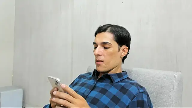 jupiter 333 online show from November 8, 2025, 7:06 pm