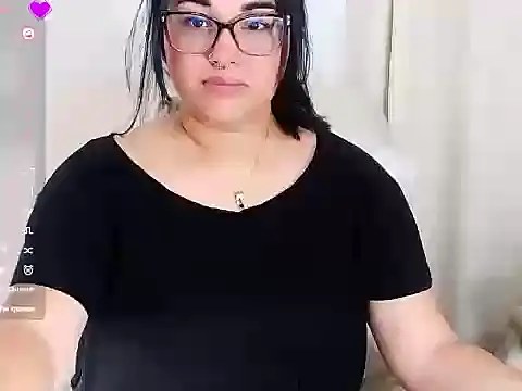 Snapshot of mira_cherry02 chatting on February 16, 2026, 4:00 am mira cherry02 online show from February 16, 2026, 4:00 am