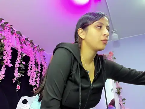 Gabyy Cooper  online show from March 29, 2026, 1:51 am