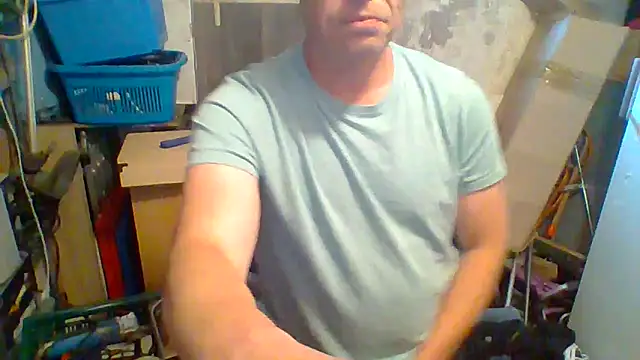 tommy3300 online show from May 30, 2026, 6:20 am