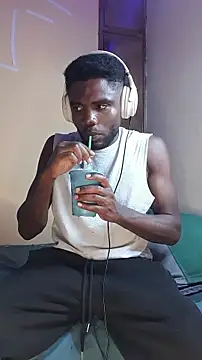 Snapshot of Suamyst_25 chatting on March 1, 2026, 4:45 am Suamyst 25 online show from March 1, 2026, 4:45 am