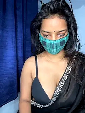 Cute Marina online show from December 23, 2025, 6:02 am