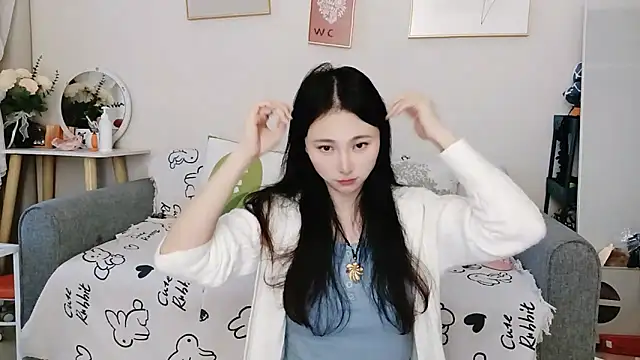 yuyan3929 online show from December 2, 2025, 1:06 am