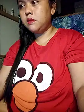 Snapshot of Azaleah30 chatting on November 24, 2025, 2:06 pm Azaleah30 online show from November 24, 2025, 2:06 pm