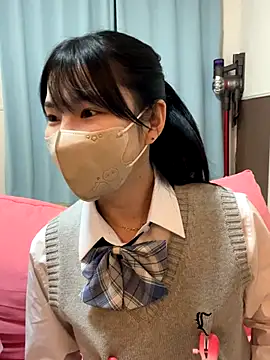 school ch online show from December 5, 2025, 1:21 pm