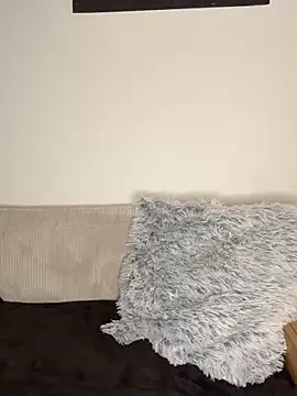 AlyssaSchwarz online show from October 26, 2025, 12:05 pm