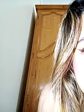 indilasixeey online show from December 21, 2025, 2:46 am