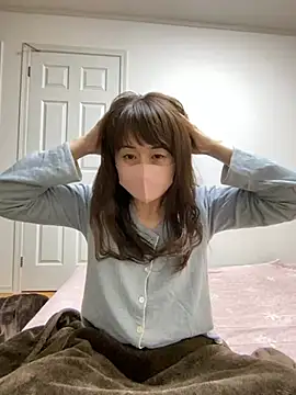 Snapshot of HONMONOHUUHU chatting on January 16, 2026, 2:21 pm HONMONOHUUHU online show from January 16, 2026, 2:21 pm