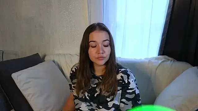 Biancka  online show from November 25, 2025, 6:03 am