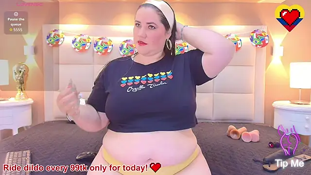 AngelicaMason online show from July 7, 2026, 8:23 pm