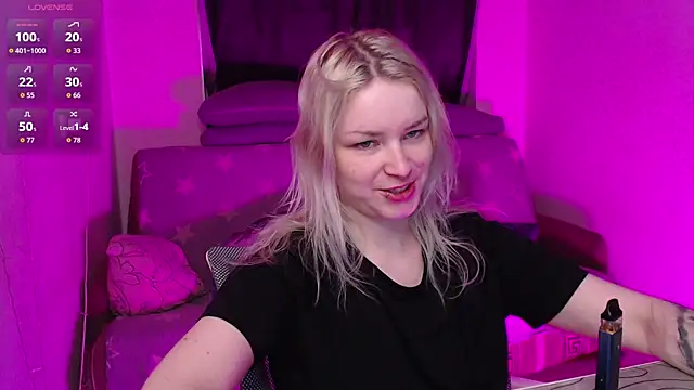 CherryNight6 online show from July 14, 2026, 9:10 pm