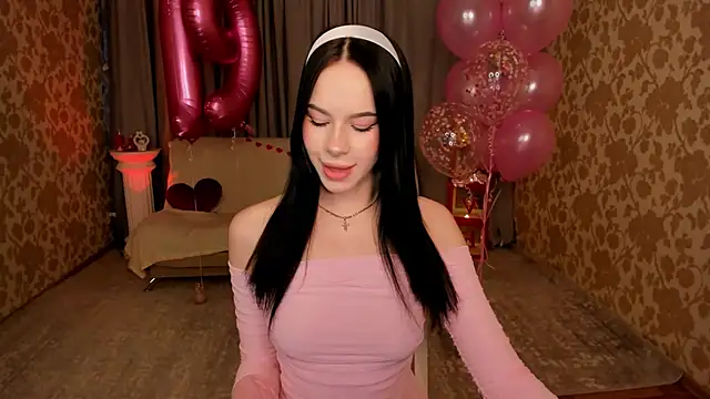 FloraCherry online show from February 25, 2026, 4:12 am