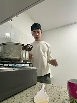 Snapshot of Sebastian_Reed chatting on February 4, 2026, 6:30 am Sebastian Reed online show from February 4, 2026, 6:30 am