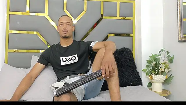 Neytanmalcon online show from October 27, 2025, 9:05 pm