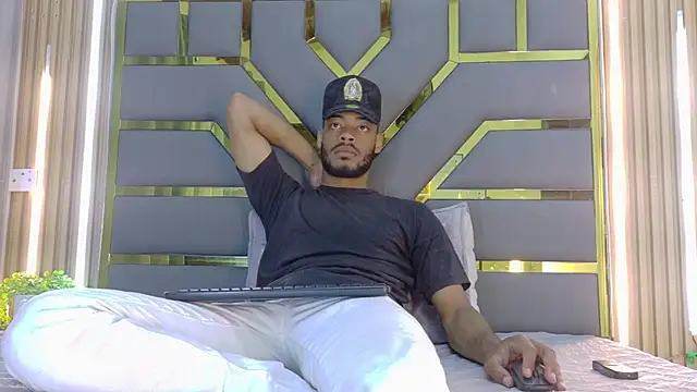 Neytanmalcon online show from February 21, 2026, 6:32 pm