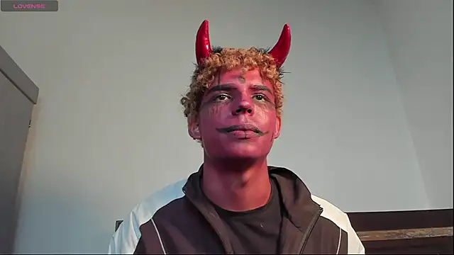 Daark Eros online show from October 29, 2025, 9:47 pm