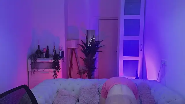 grace allenn online show from November 24, 2025, 5:51 am