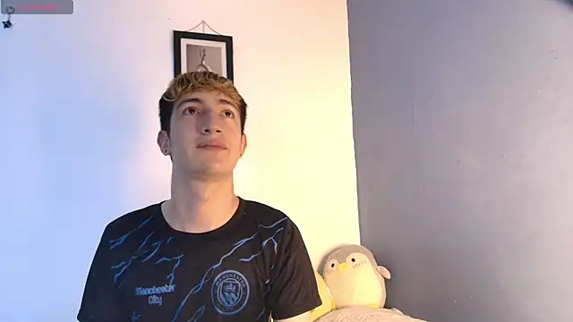 Snapshot of Erick_Taylor3 chatting on July 16, 2026, 8:28 pm Erick Taylor3 online show from July 16, 2026, 8:28 pm