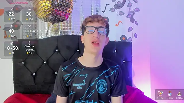 Erick Taylor3 online show from November 1, 2025, 6:02 pm