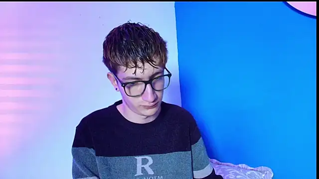 Erick Taylor3 online show from February 14, 2026, 8:42 pm