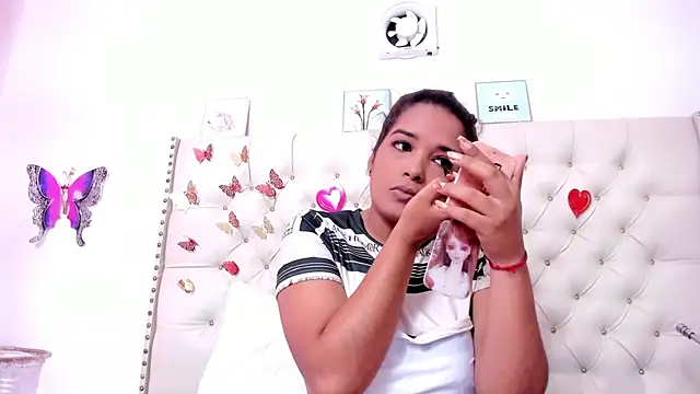 celena wonder online show from March 11, 2026, 7:08 pm