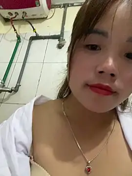 nachi-baby online show from October 26, 2025, 9:20 am