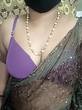 Snapshot of telugucrazygirl chatting on October 24, 2025, 7:51 am telugucrazygirl online show from October 24, 2025, 7:51 am