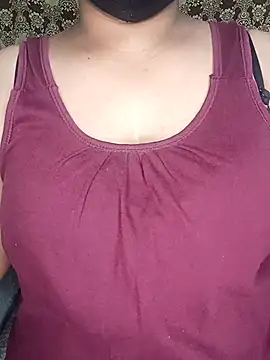 Snapshot of telugucrazygirl chatting on October 29, 2025, 6:29 pm telugucrazygirl online show from October 29, 2025, 6:29 pm