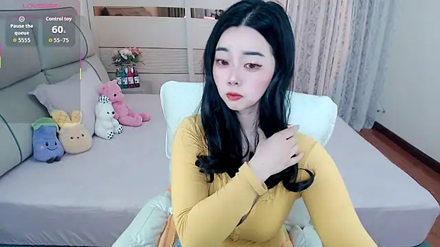 Xiaodie-baby online show from January 14, 2026, 1:42 am