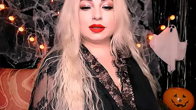 Snapshot of Renee_Cherry chatting on November 1, 2025, 1:56 am Renee Cherry online show from November 1, 2025, 1:56 am