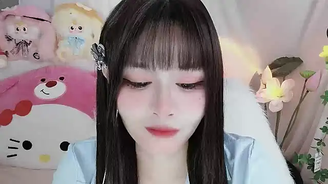 -zhuzhu-999- online show from April 14, 2026, 11:10 pm