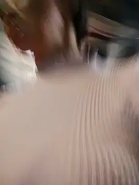 TRIEUTRIEU20 online show from April 2, 2026, 5:14 am