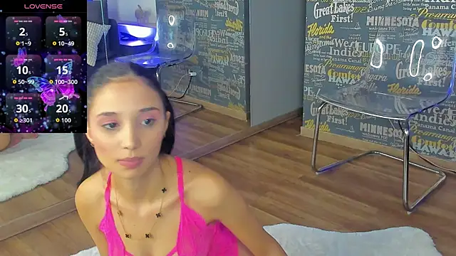 DemmiLove online show from October 25, 2025, 7:36 pm