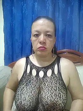 Snapshot of Missy_Guzman chatting on November 8, 2025, 6:06 am Missy Guzman online show from November 8, 2025, 6:06 am