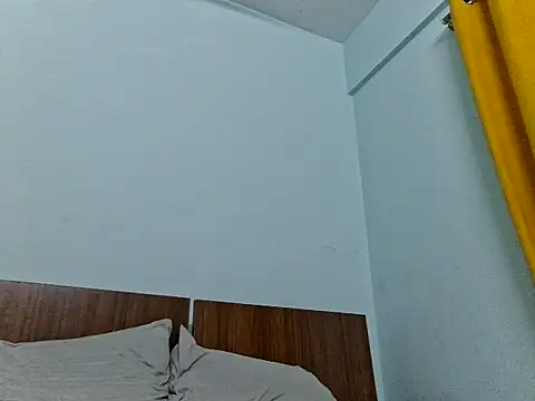 rubina003 online show from October 26, 2025, 11:32 am