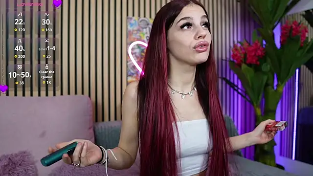 MirunaHaze online show from November 20, 2025, 5:41 am