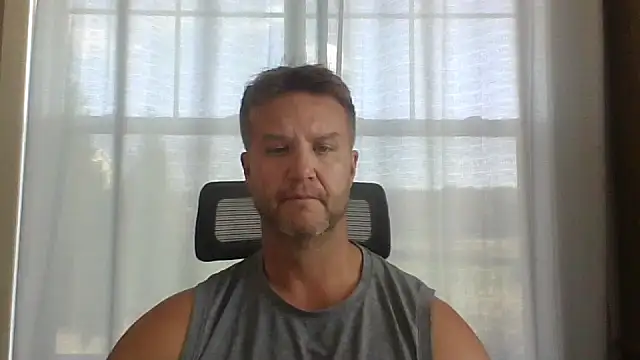 Snapshot of 45andfit1 chatting on October 23, 2025, 2:05 pm 45andfit1 online show from October 23, 2025, 2:05 pm