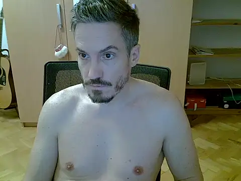 Snapshot of delayclose__ chatting on November 27, 2025, 5:24 pm delayclose online show from November 27, 2025, 5:24 pm