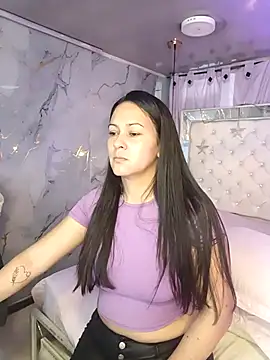 Snapshot of Melissa-roberts chatting on February 4, 2026, 12:44 pm Melissa-roberts online show from February 4, 2026, 12:44 pm