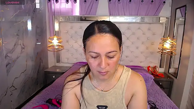 Melissa-roberts online show from December 3, 2025, 5:34 pm